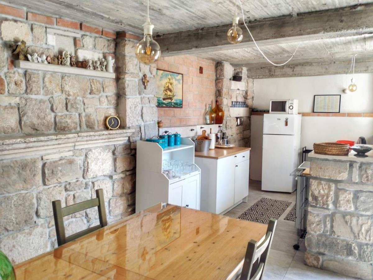 Minimalistic Oasis By The Sea In Stanici Villa Celina Exterior foto